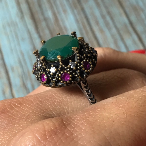 Stunning Royal green aventurine crown Queen 👸🏻ring size 8.5 - Picture 4 of 4